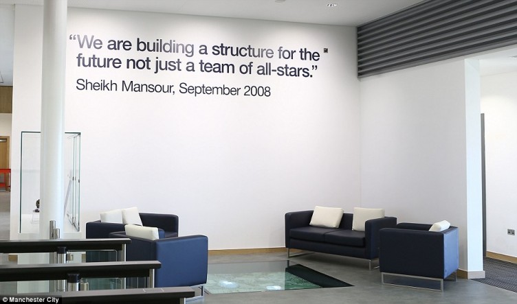 23DF834D00000578-2862372-Sheikh_Mansour_s_vision_for_the_club_is_being_realised_and_his_q-a-87_1418035898935-1